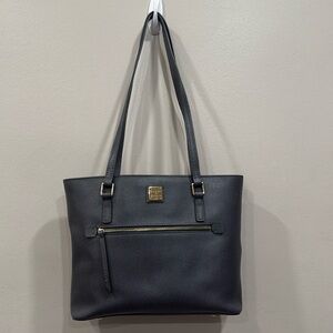 Dooney & Bourke Saffiano Shopper Tote Shoulder Handbag
Charcoal Gray